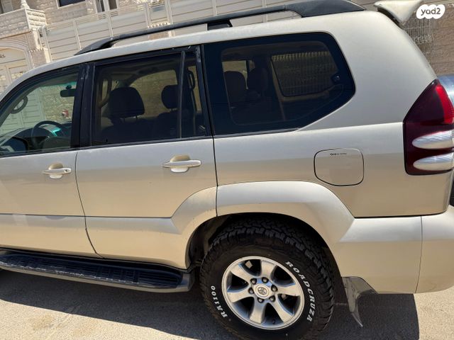 מודעת רכב טויוטה לנד קרוזר