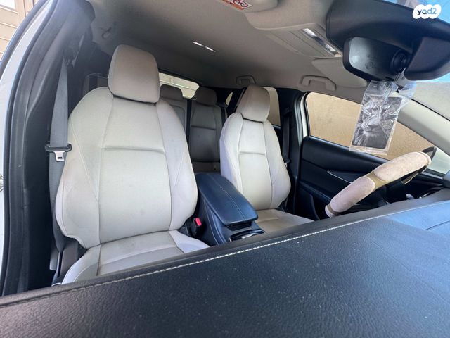 מאזדה CX-30