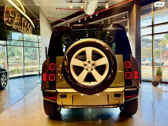 לנד רובר דיפנדר