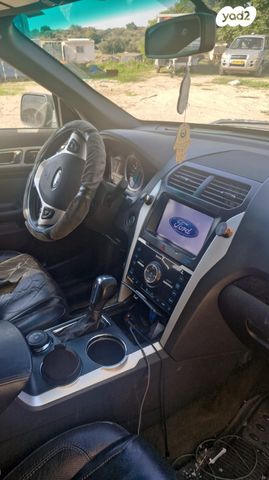 מודעת רכב פורד אקספלורר