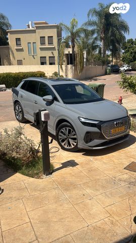 מודעת רכב אאודי Q4 e-tron