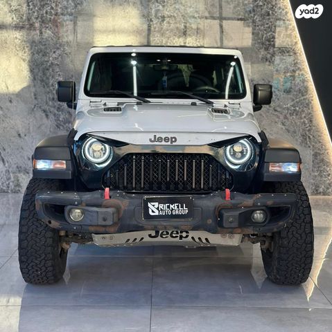 מודעת רכב ג'יפ רנגלר