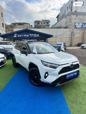 טויוטה RAV4