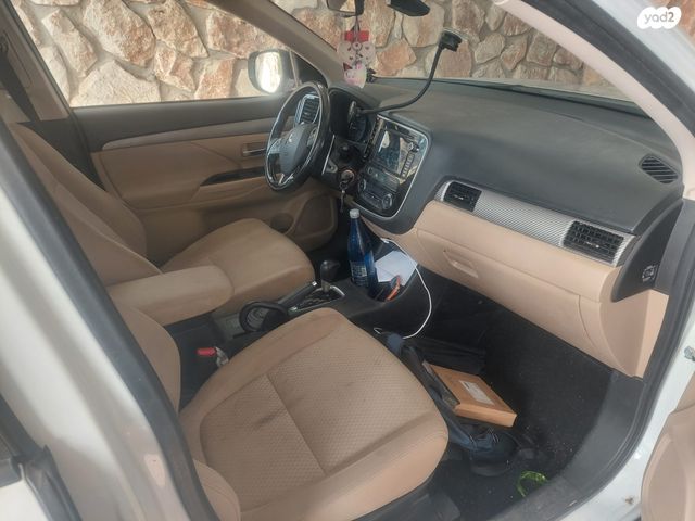 מודעת רכב מיצובישי אאוטלנדר