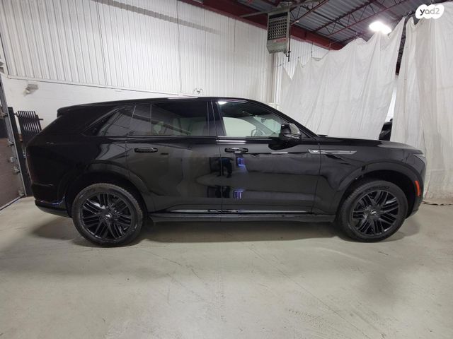 מודעת רכב קאדילק אסקלייד