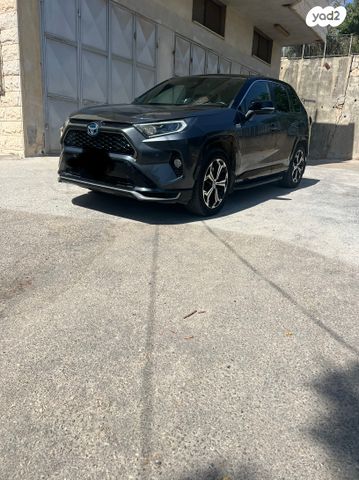 טויוטה RAV4
