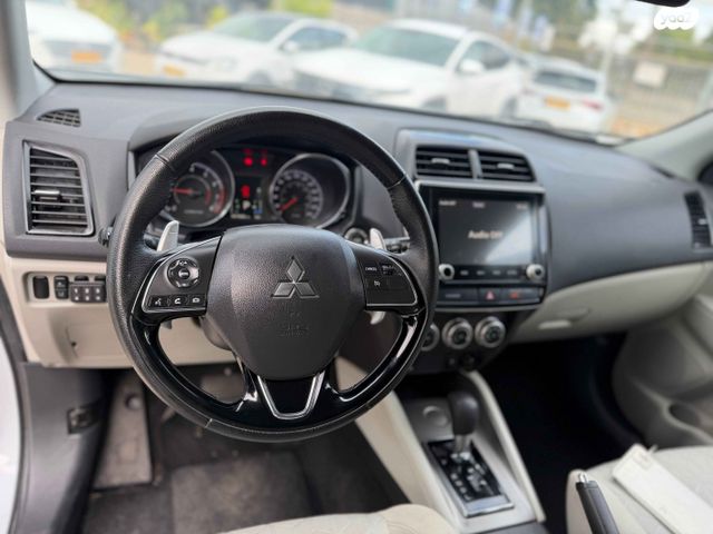 מיצובישי ASX