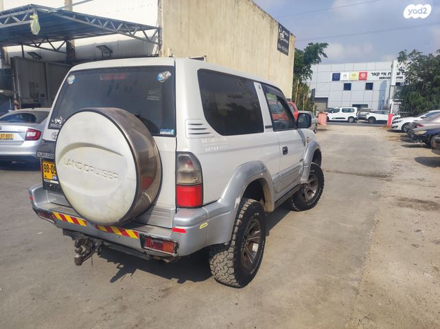 מודעת רכב טויוטה לנד קרוזר