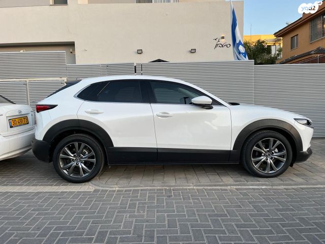 מאזדה CX-30