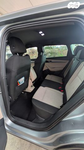 סקודה קארוק