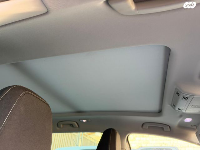 מודעת רכב סקודה קארוק