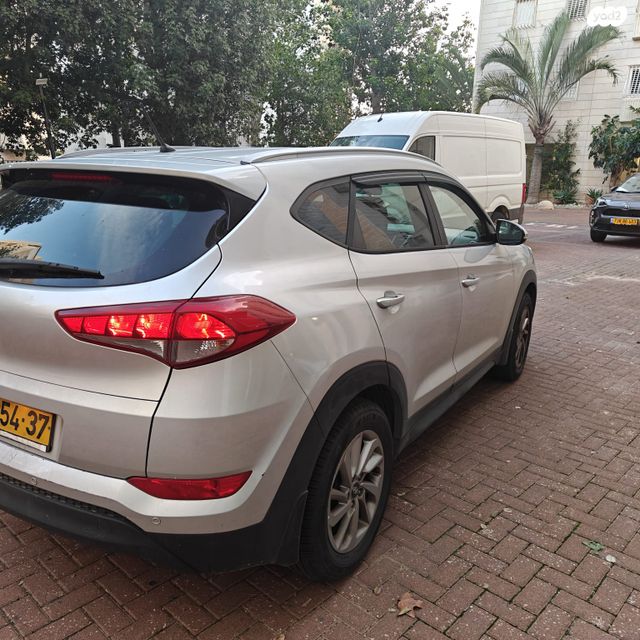 יונדאי טוסון