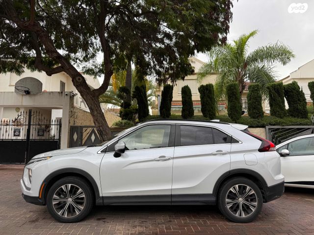 מיצובישי אקליפס קרוס