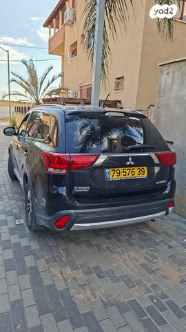 מיצובישי אאוטלנדר