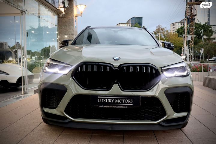 ב מ וו X6 M