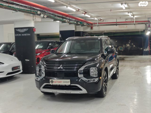 מיצובישי אאוטלנדר