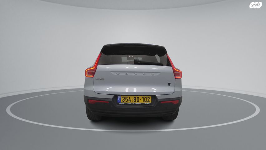 וולוו XC40