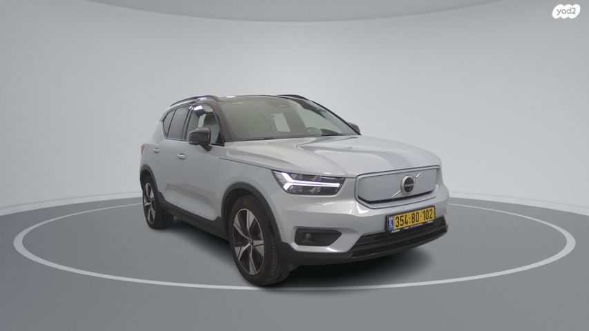 וולוו XC40