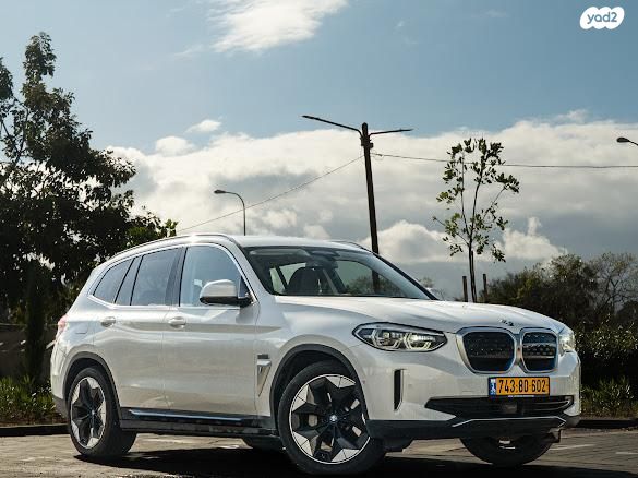 מודעת רכב ב מ וו iX3