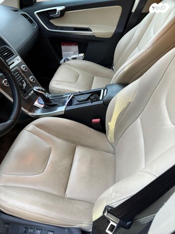וולוו XC60