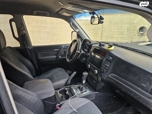 מיצובישי פג'רו