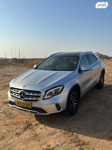 מודעת רכב מרצדס-בנץ GLA