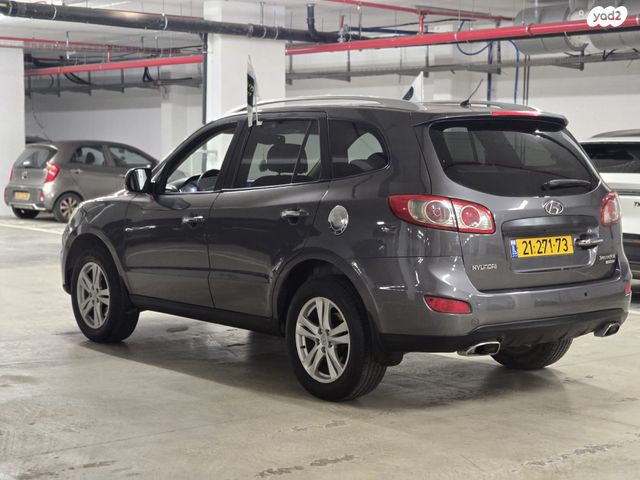 יונדאי סנטה פה