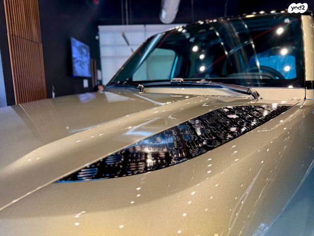 לנד רובר דיפנדר