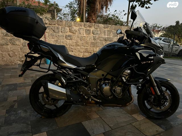 קאוואסאקי Versys 1000