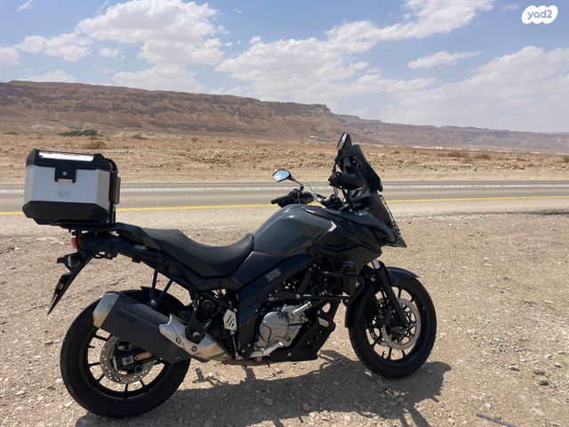 סוזוקי DL650 וי-סטרום