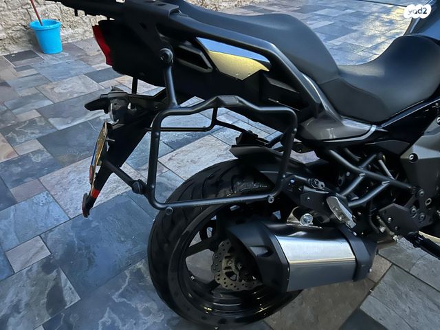 קאוואסאקי Versys 1000