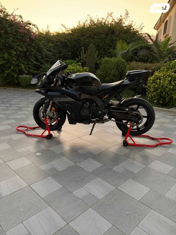 מודעת רכב ימאהה YZF-R9