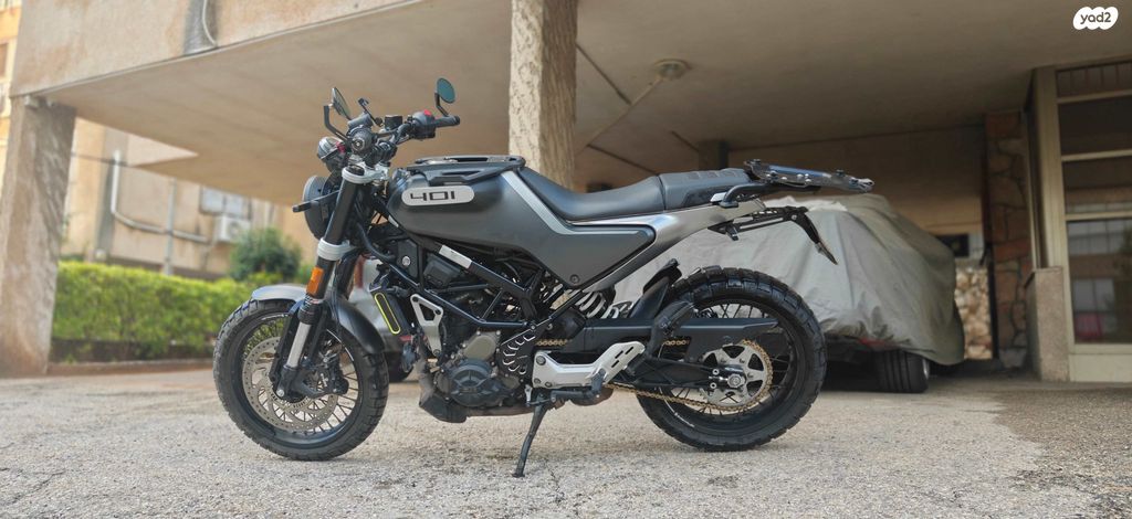 מודעת רכב הוסקוורנה SVARTPILEN 401