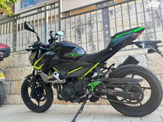מודעת רכב קאוואסאקי Z400