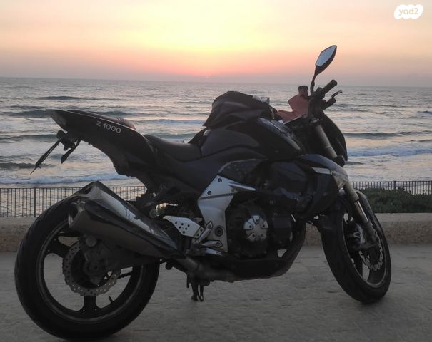 מודעת רכב קאוואסאקי Z1000