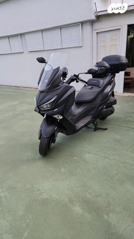 מודעת רכב סאן יאנג ג'וי-מקס Z-250