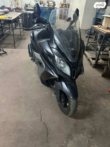 מודעת רכב קימקו דאון-טאון 350