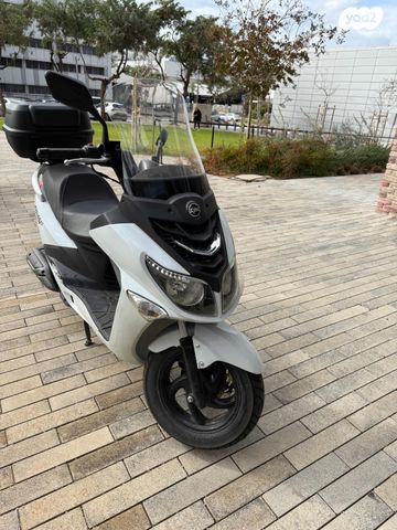 סאן יאנג ג'וי רייד 200