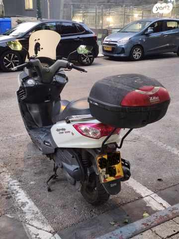 סאן יאנג ג'וי רייד 200