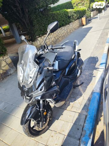 סאן יאנג 125ADX