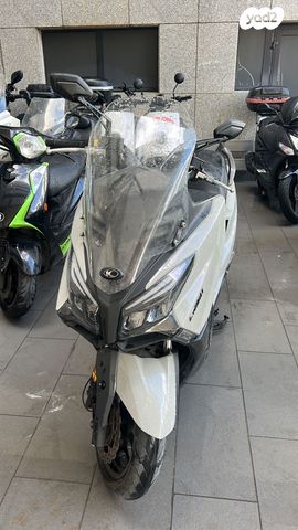 מודעת רכב קימקו איקס טאון CT 250