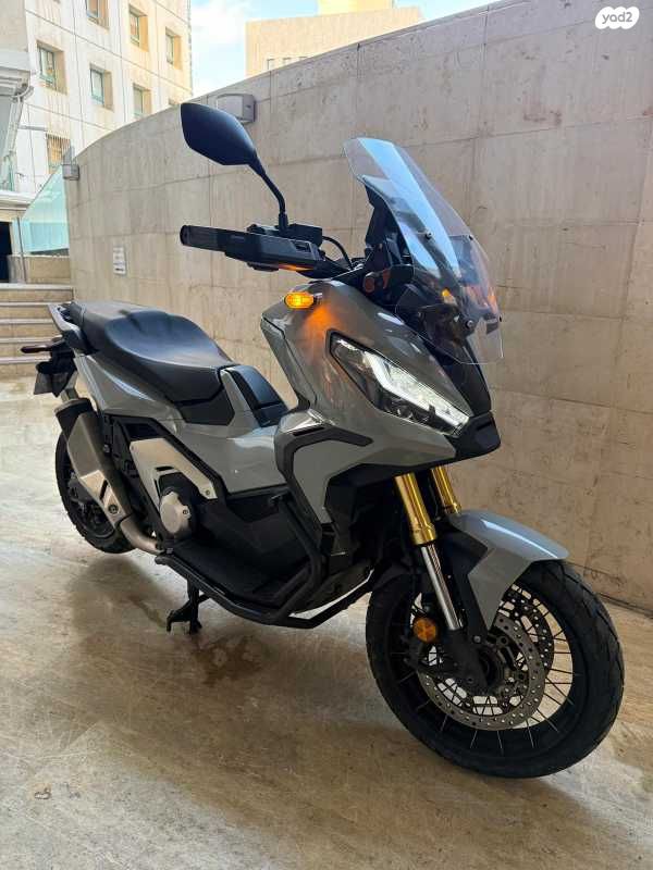 הונדה X-ADV750