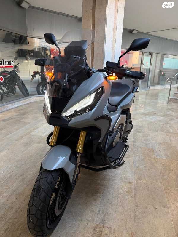 הונדה X-ADV750