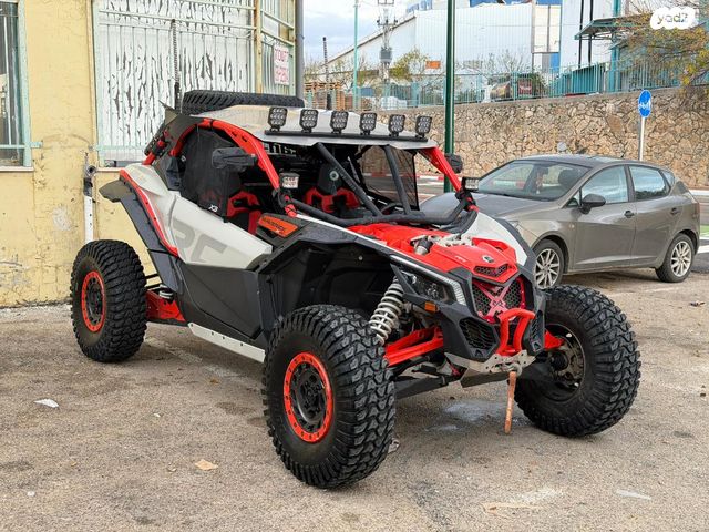 מודעת רכב בומברדיר/קאן אם