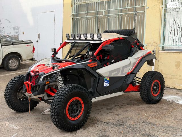 בומברדיר/קאן אם