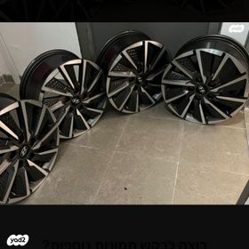 feedItemObj.data.row_1