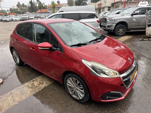 מודעת רכב פיג'ו 208