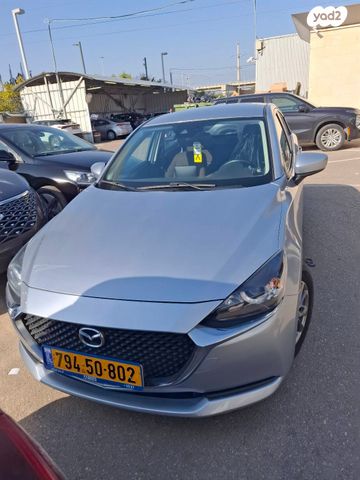 מודעת רכב מאזדה 2