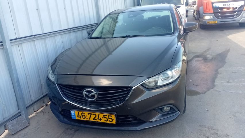 מודעת רכב מאזדה 6