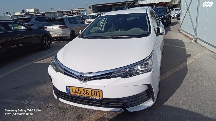 מודעת רכב טויוטה קורולה